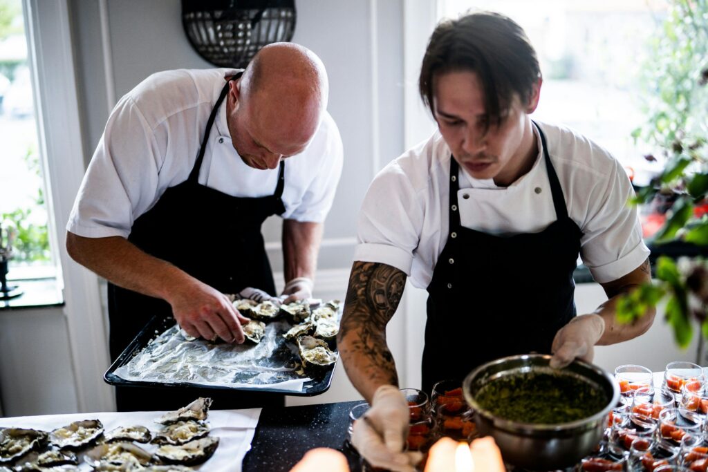 8 Ways To Elevate Your Next Dinner Party with a Private Chef 1 dinner party with a private chef